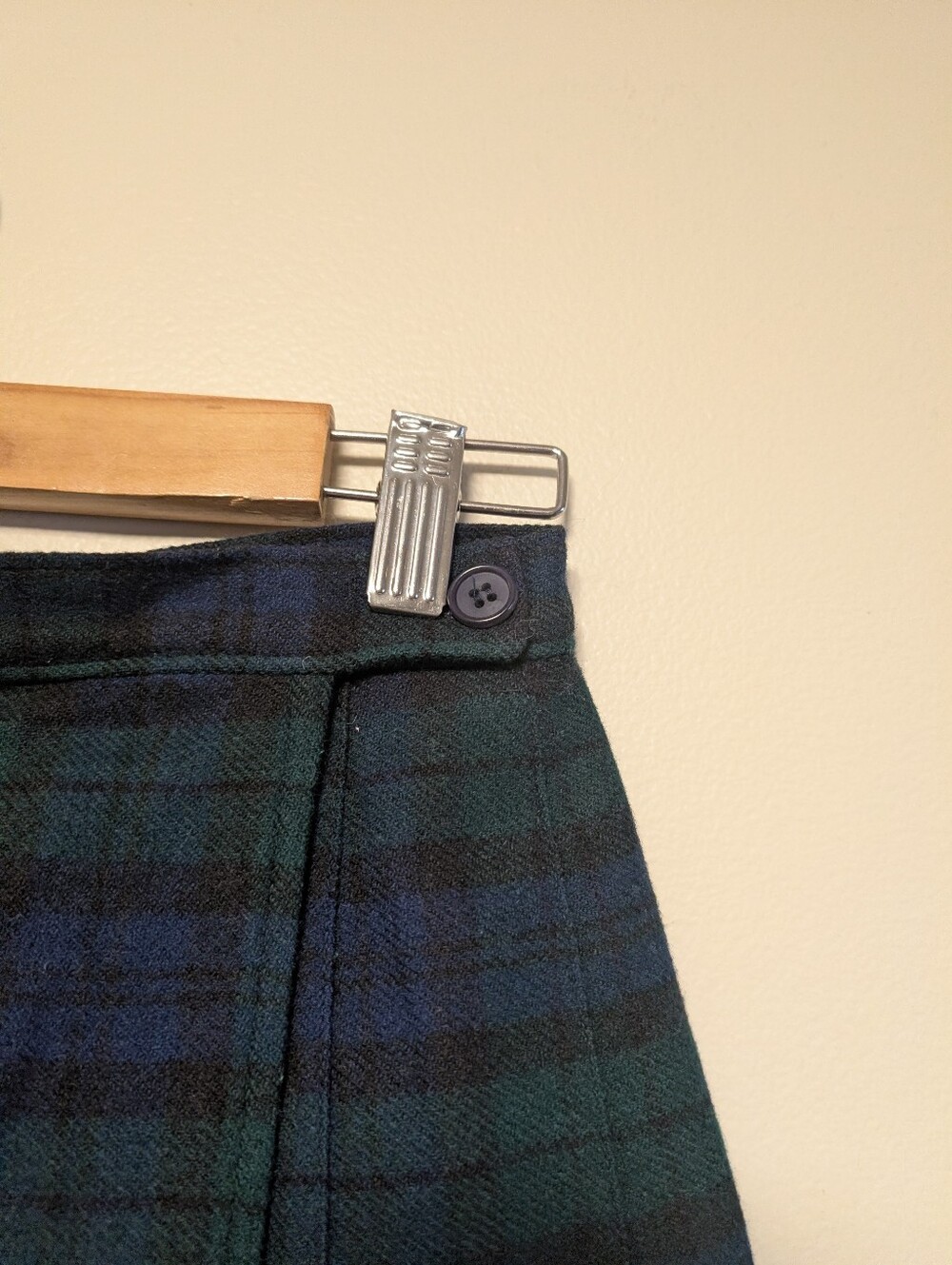 Pendleton Black Watch Plaid Virgin Wool Pleated Skirt Size 12 - Picture 6 of 6